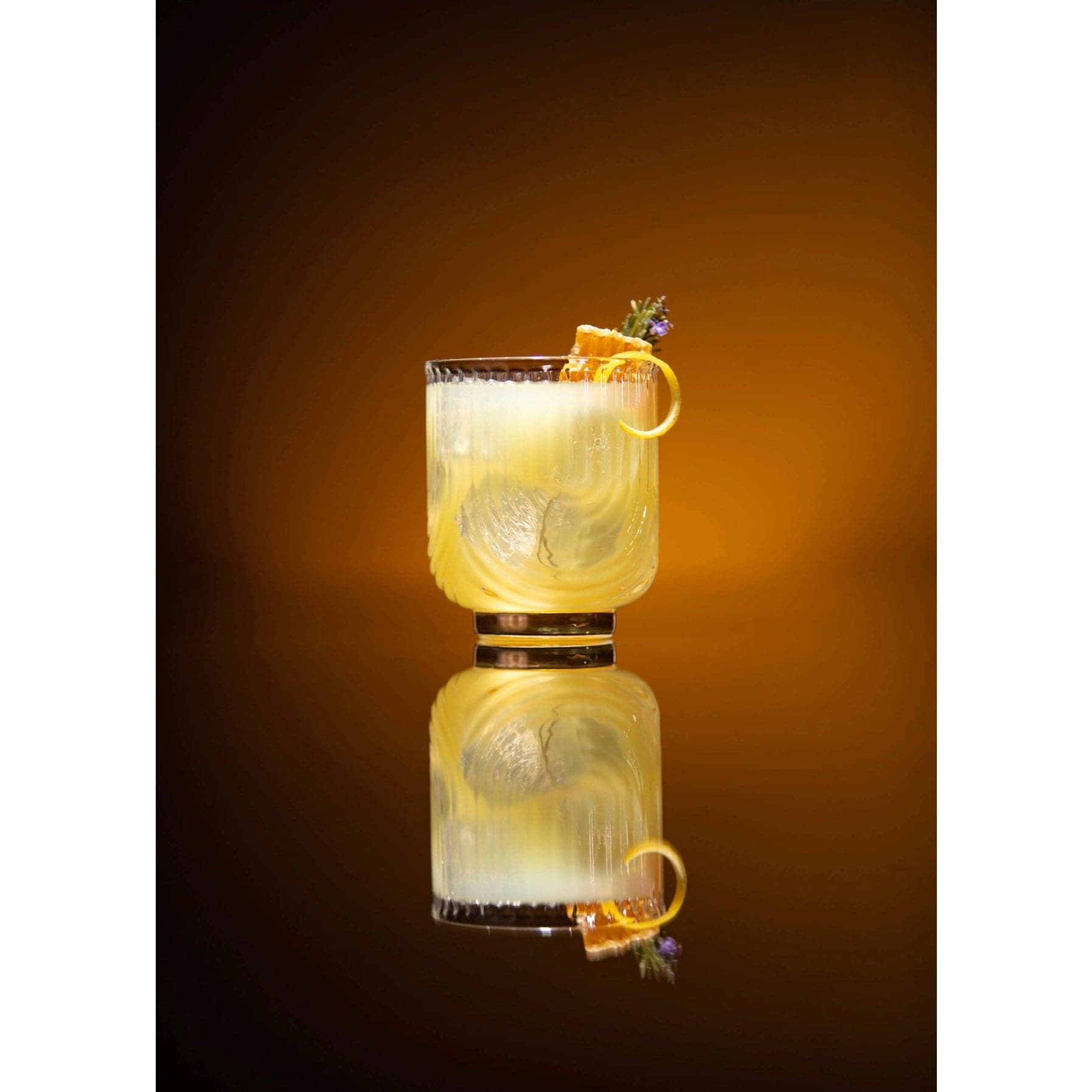 bee's knees cocktail