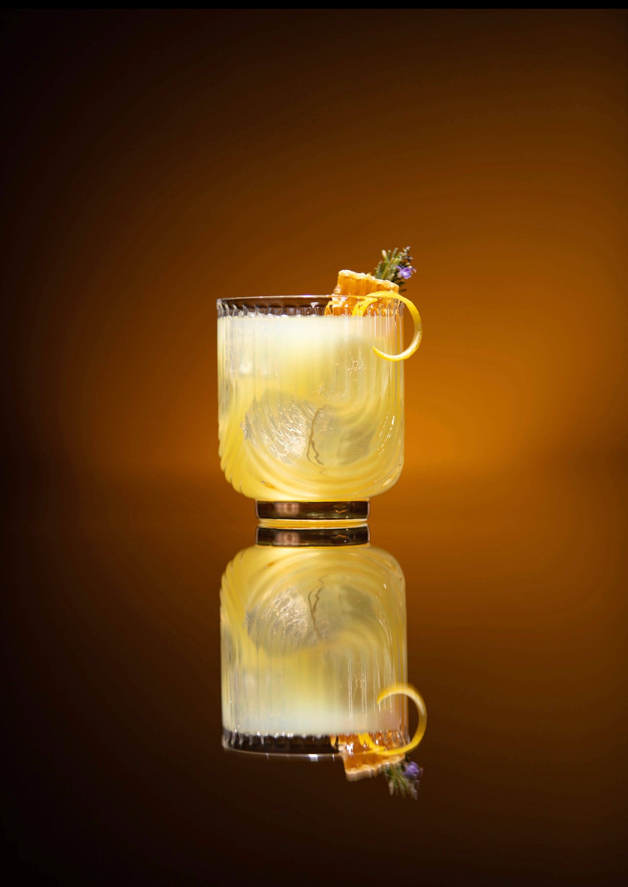 bee's knees cocktail 